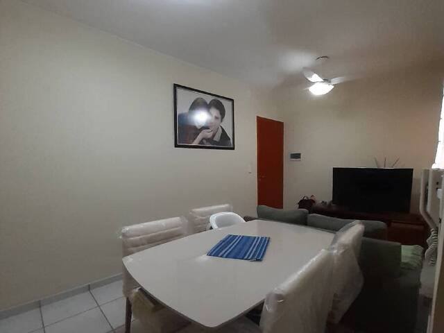 #101 - Apartamento para Venda em Rio Claro - SP