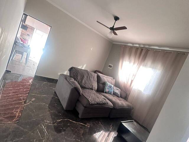 #423 - Casa para Venda em Rio Claro - SP - 2