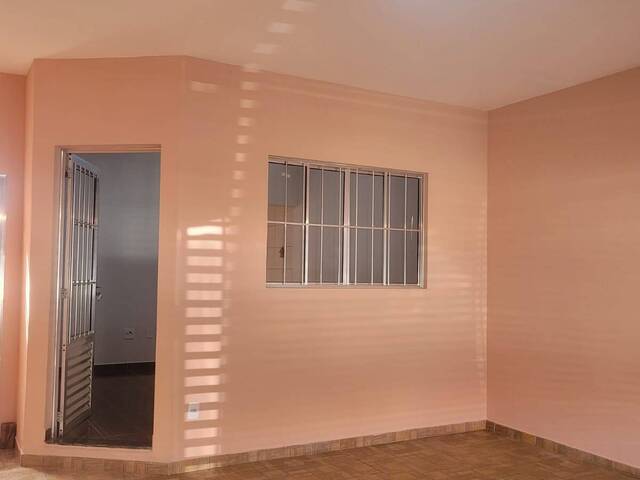 #466 - Casa para Venda em Rio Claro - SP - 2
