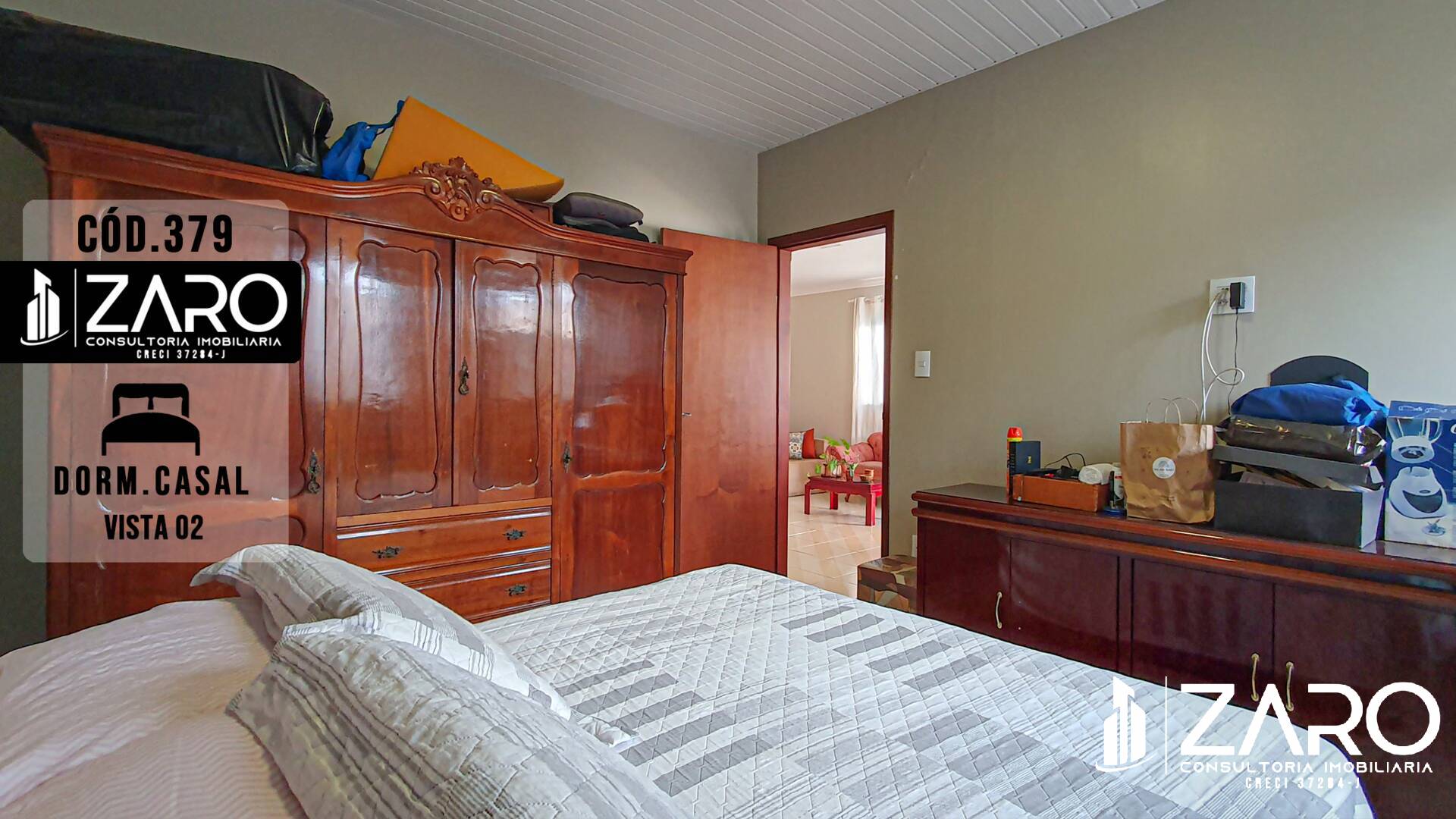 Casa à venda com 3 quartos, 216m² - Foto 5