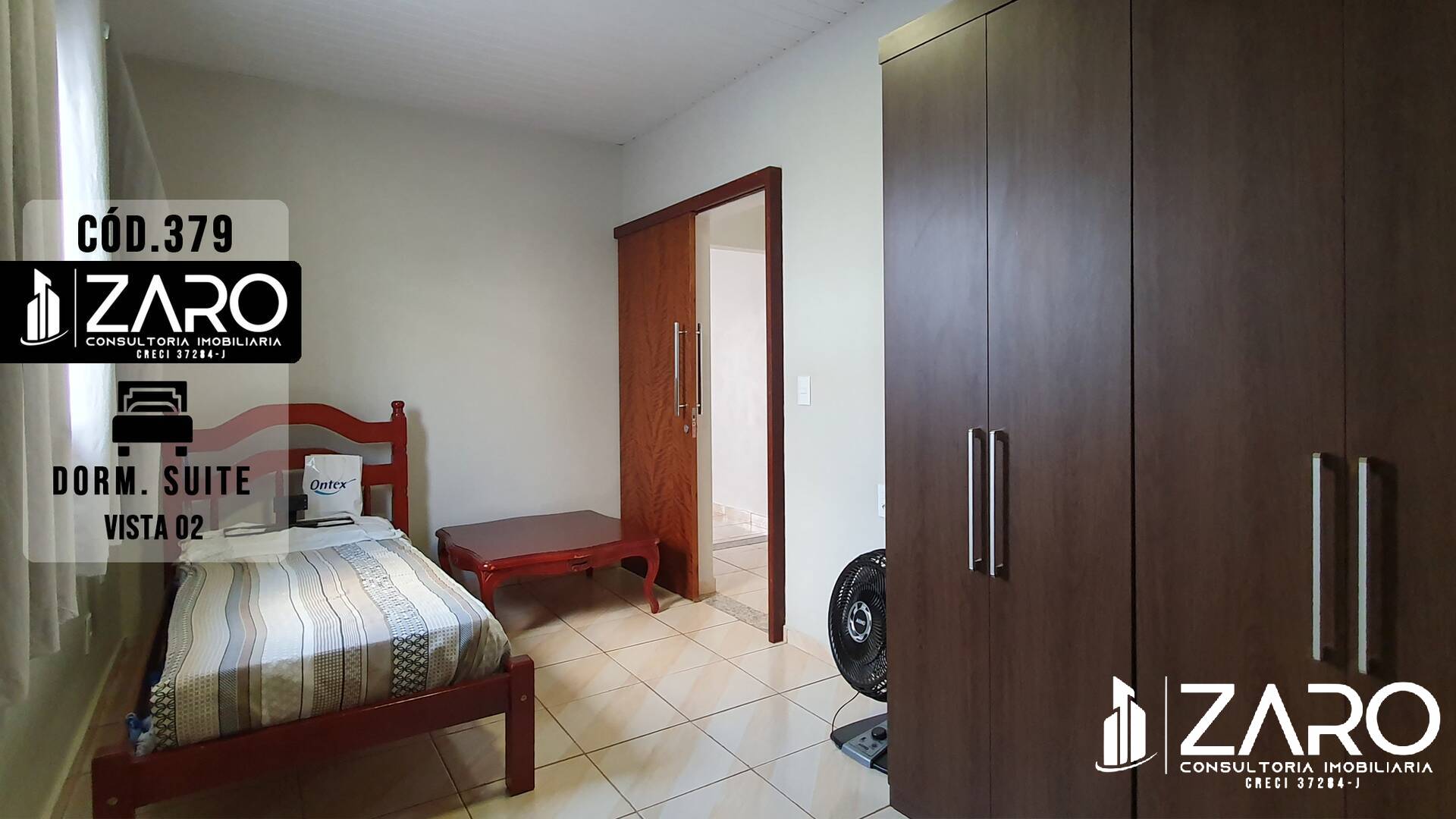 Casa à venda com 3 quartos, 216m² - Foto 7