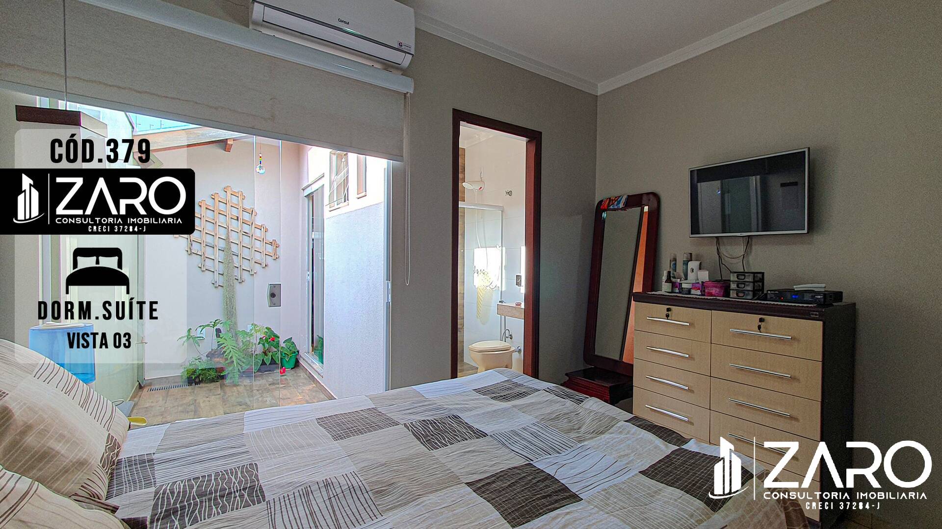 Casa à venda com 3 quartos, 216m² - Foto 11