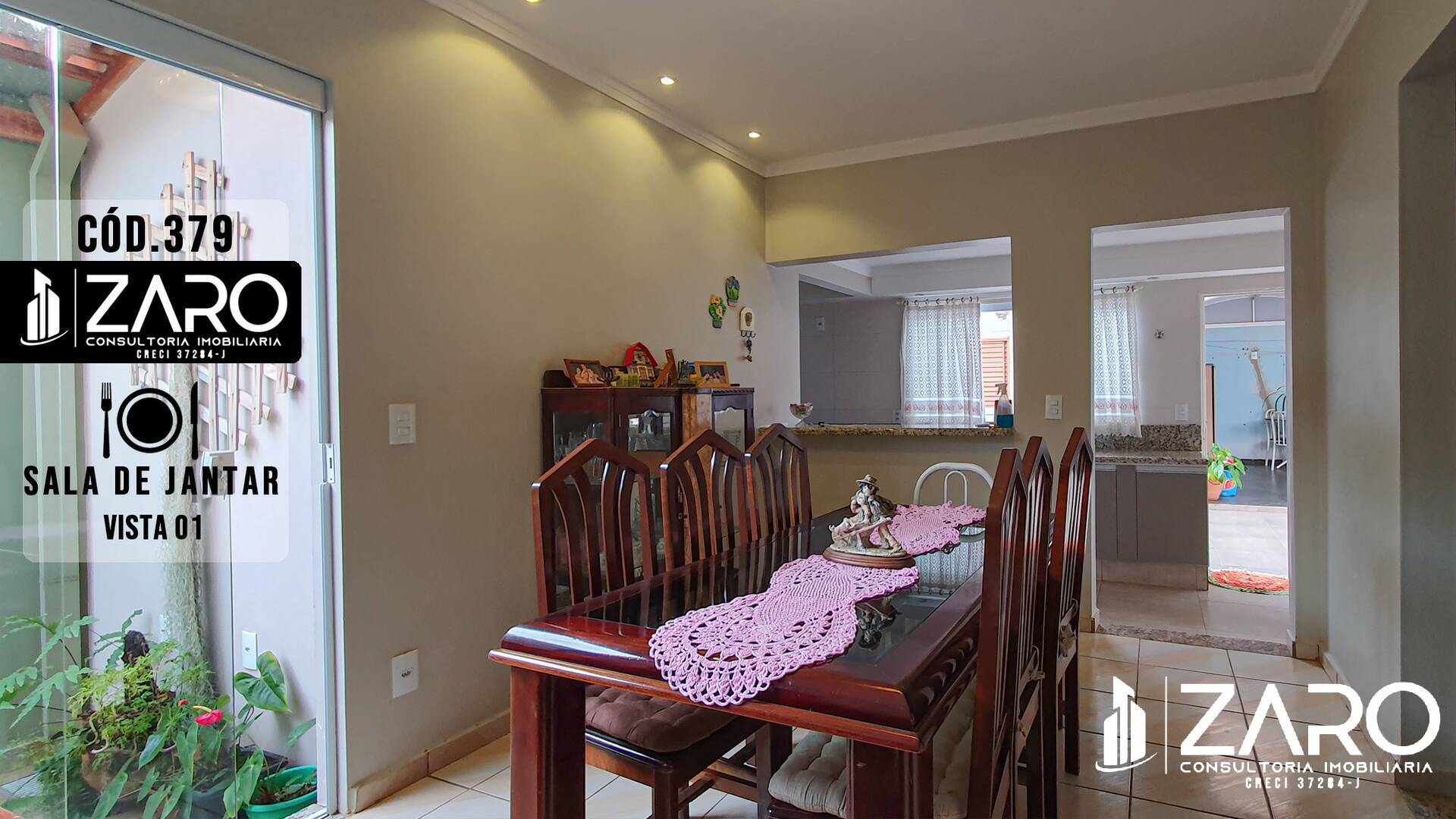 Casa à venda com 3 quartos, 216m² - Foto 13