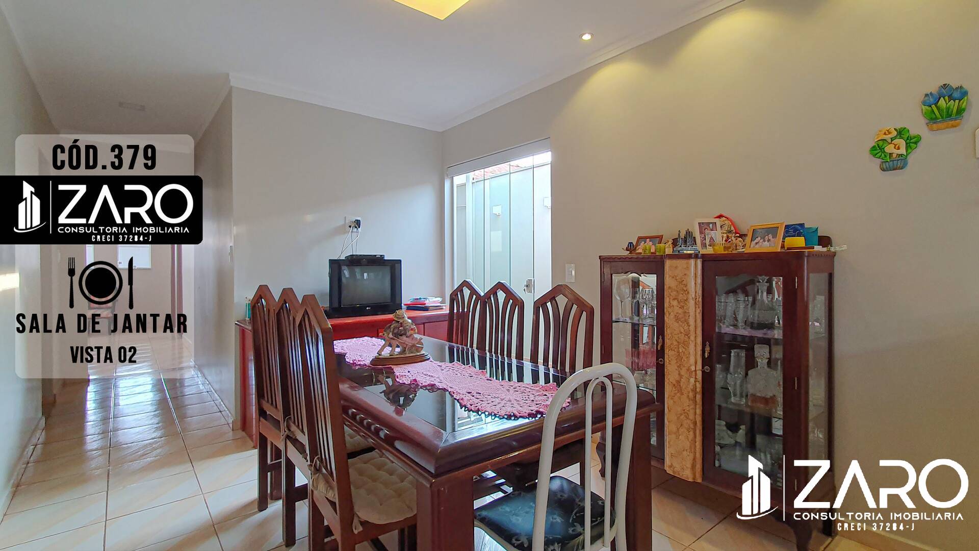 Casa à venda com 3 quartos, 216m² - Foto 14