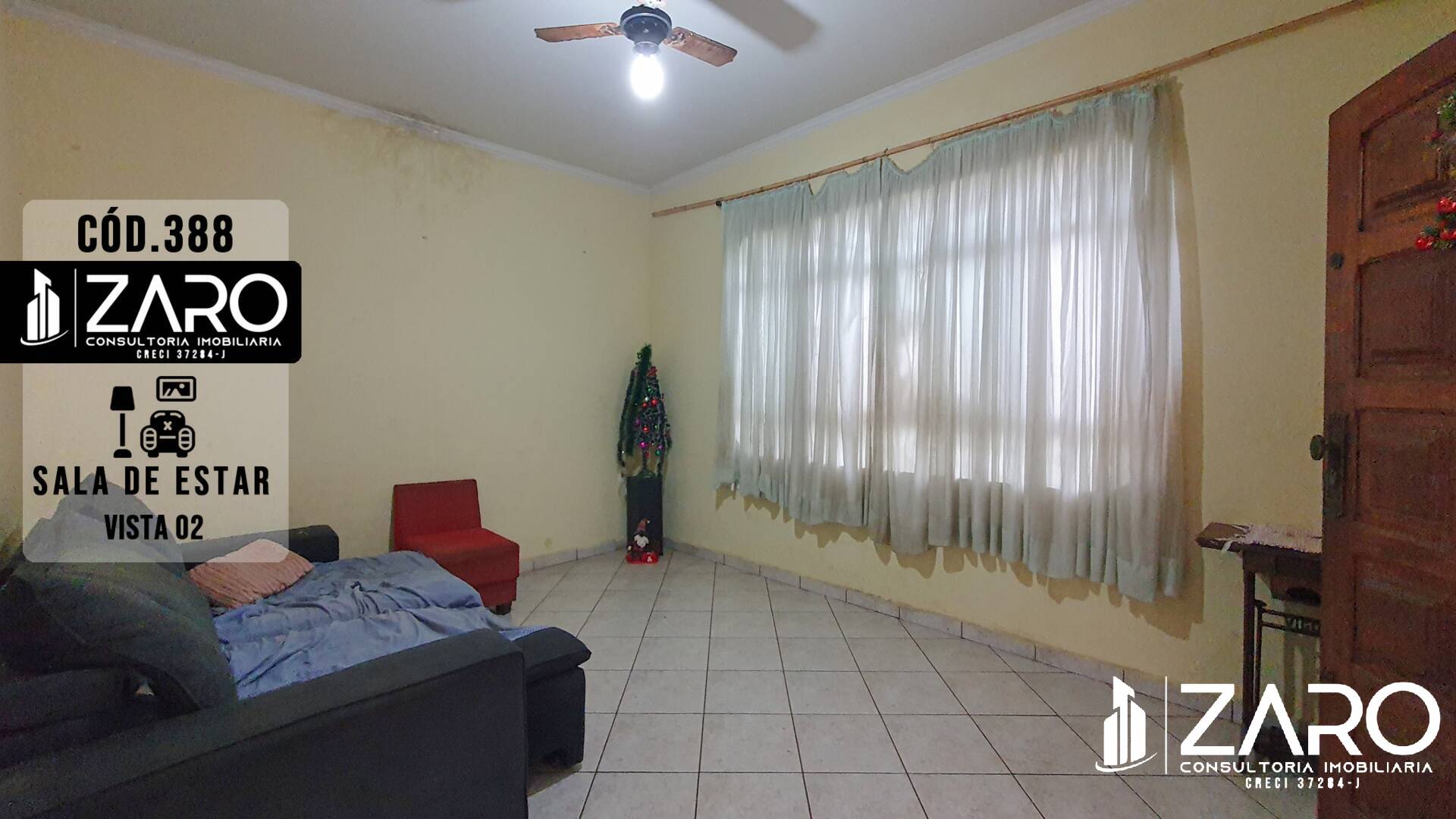 Casa à venda com 4 quartos, 159m² - Foto 2