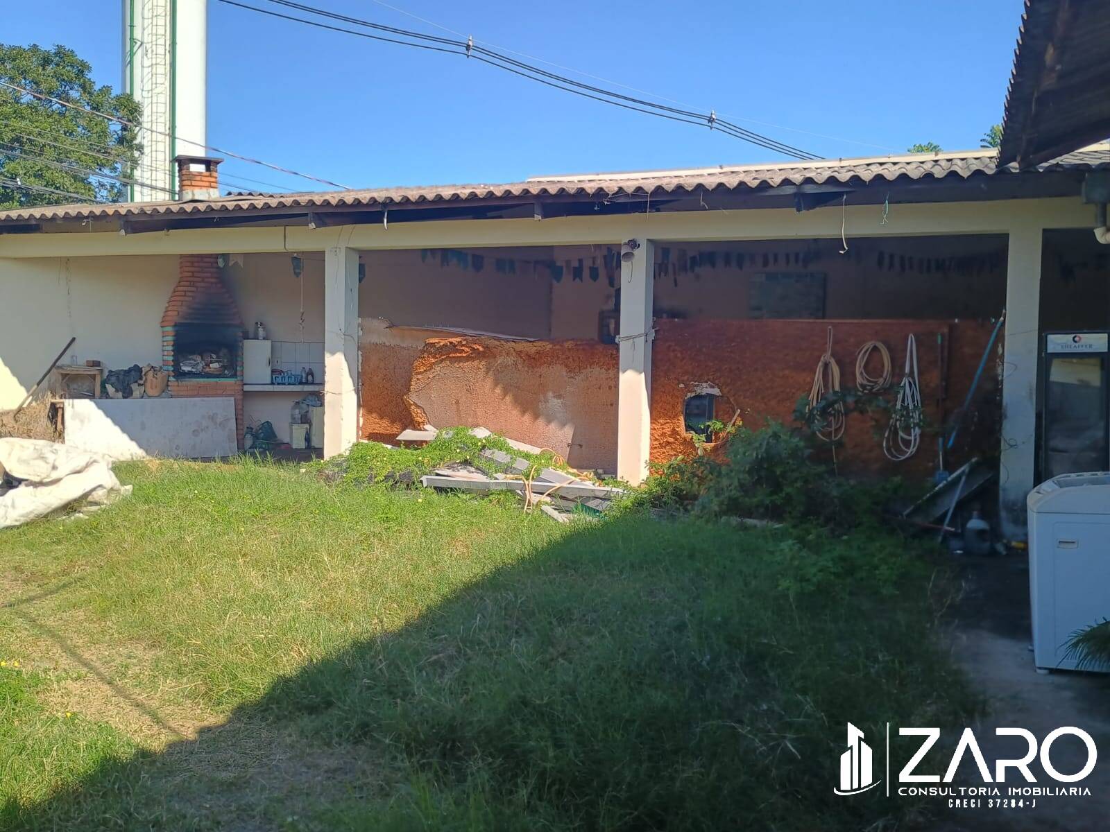 Casa à venda com 2 quartos, 154m² - Foto 2