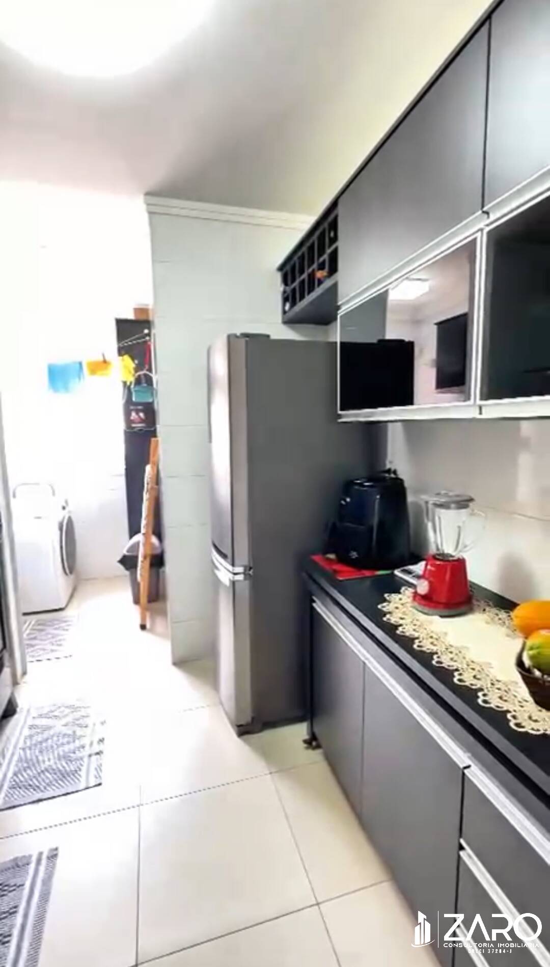 Apartamento à venda com 3 quartos, 86m² - Foto 4