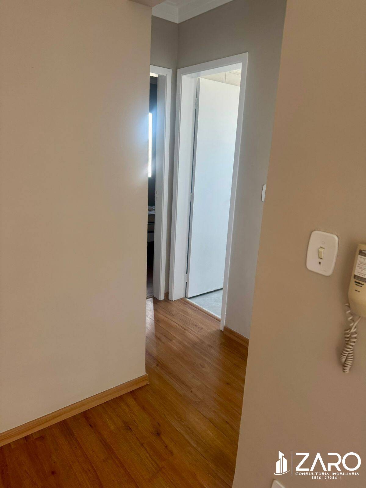 Apartamento à venda com 2 quartos, 48m² - Foto 3