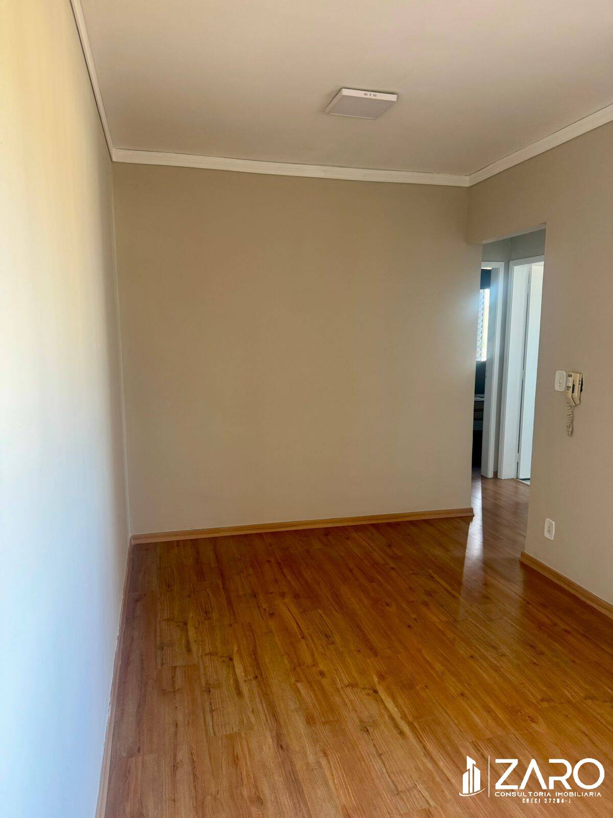 Apartamento à venda com 2 quartos, 48m² - Foto 2