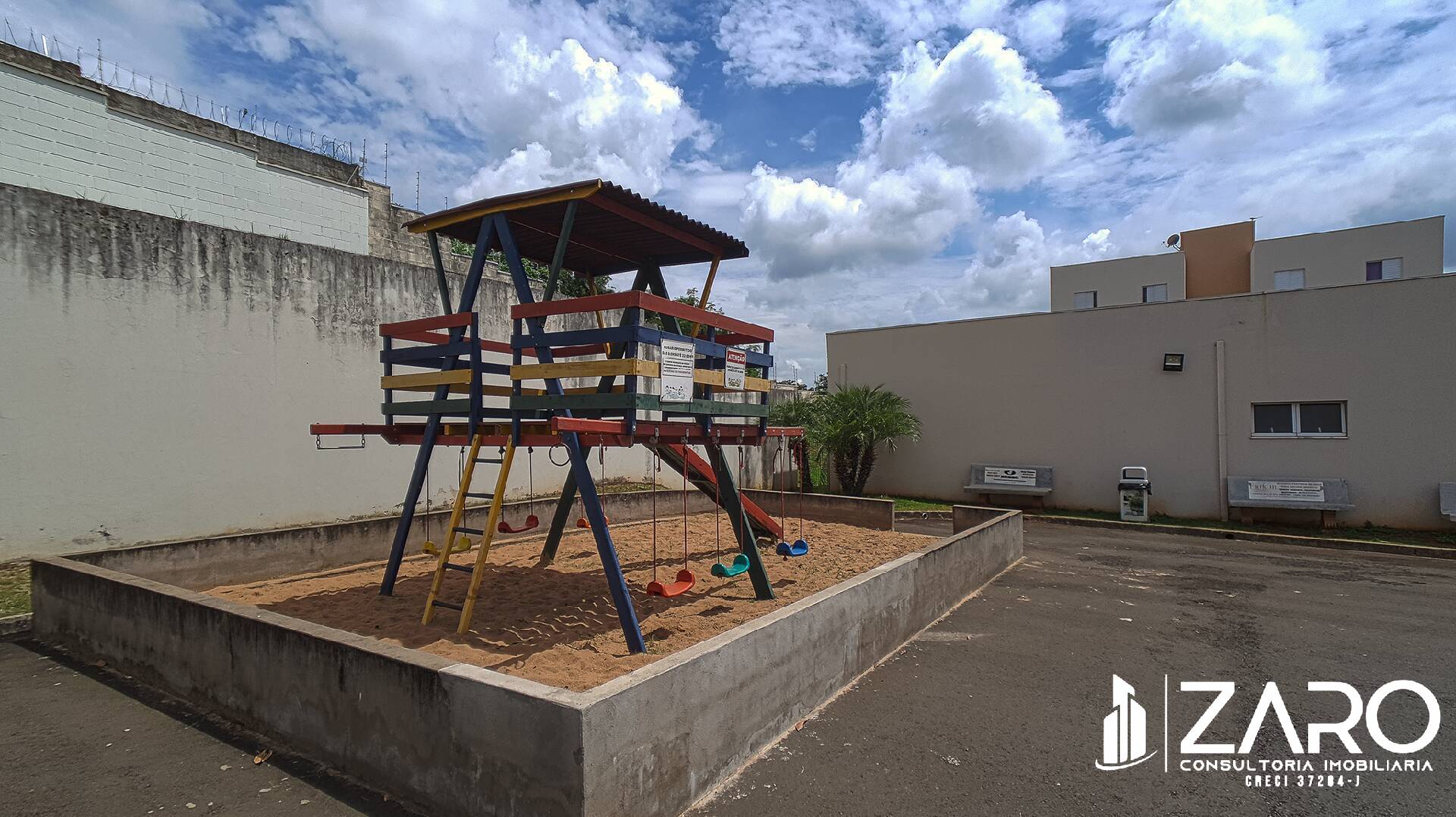 Apartamento à venda com 2 quartos, 48m² - Foto 17