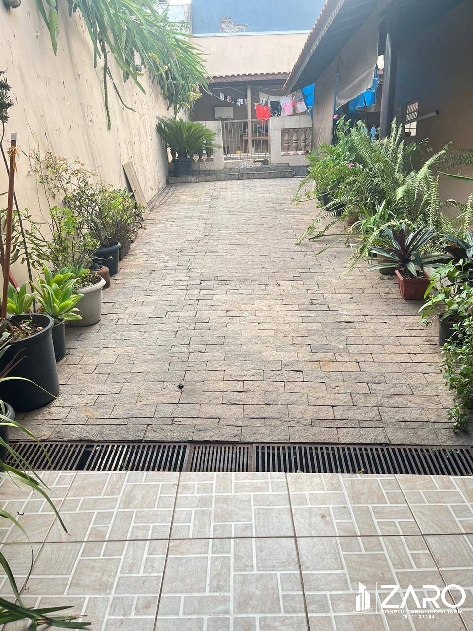 Sobrado, 4 quartos, 240 m² - Foto 2