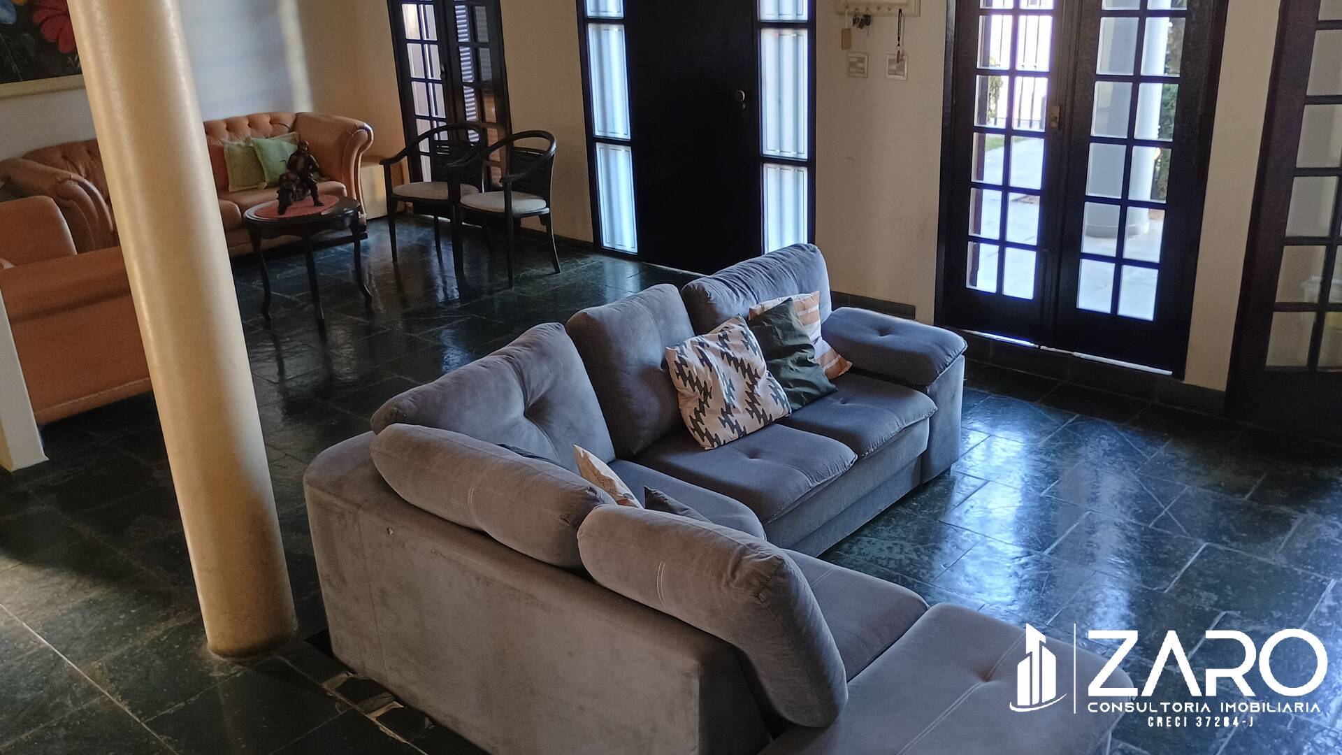 Sobrado, 4 quartos, 223 m² - Foto 1